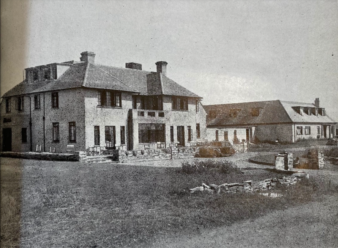 St Moritz Hotel 1950.png